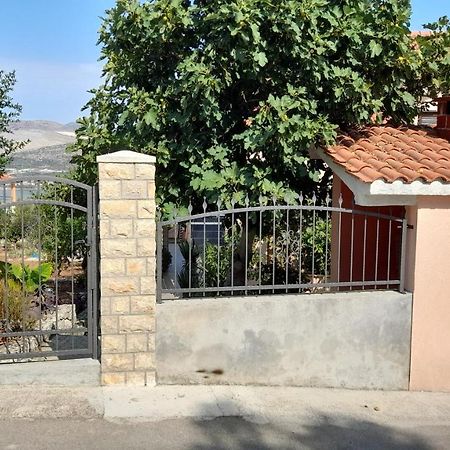Apartmani A.Teskera Trogir Bagian luar foto