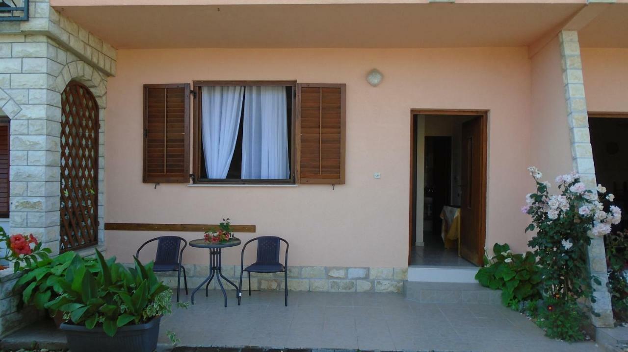 Apartmani A.Teskera Trogir Bagian luar foto